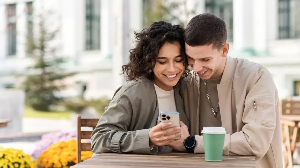 Is emotional intelligence the new green flag in modern relationships? Therapist explains